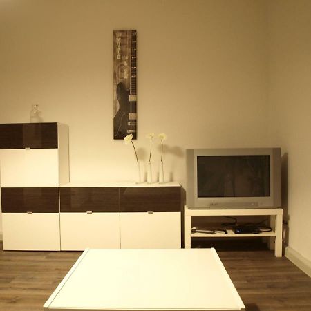 Appartment Grau Im Gruenen メンヒェングラートバッハ エクステリア 写真