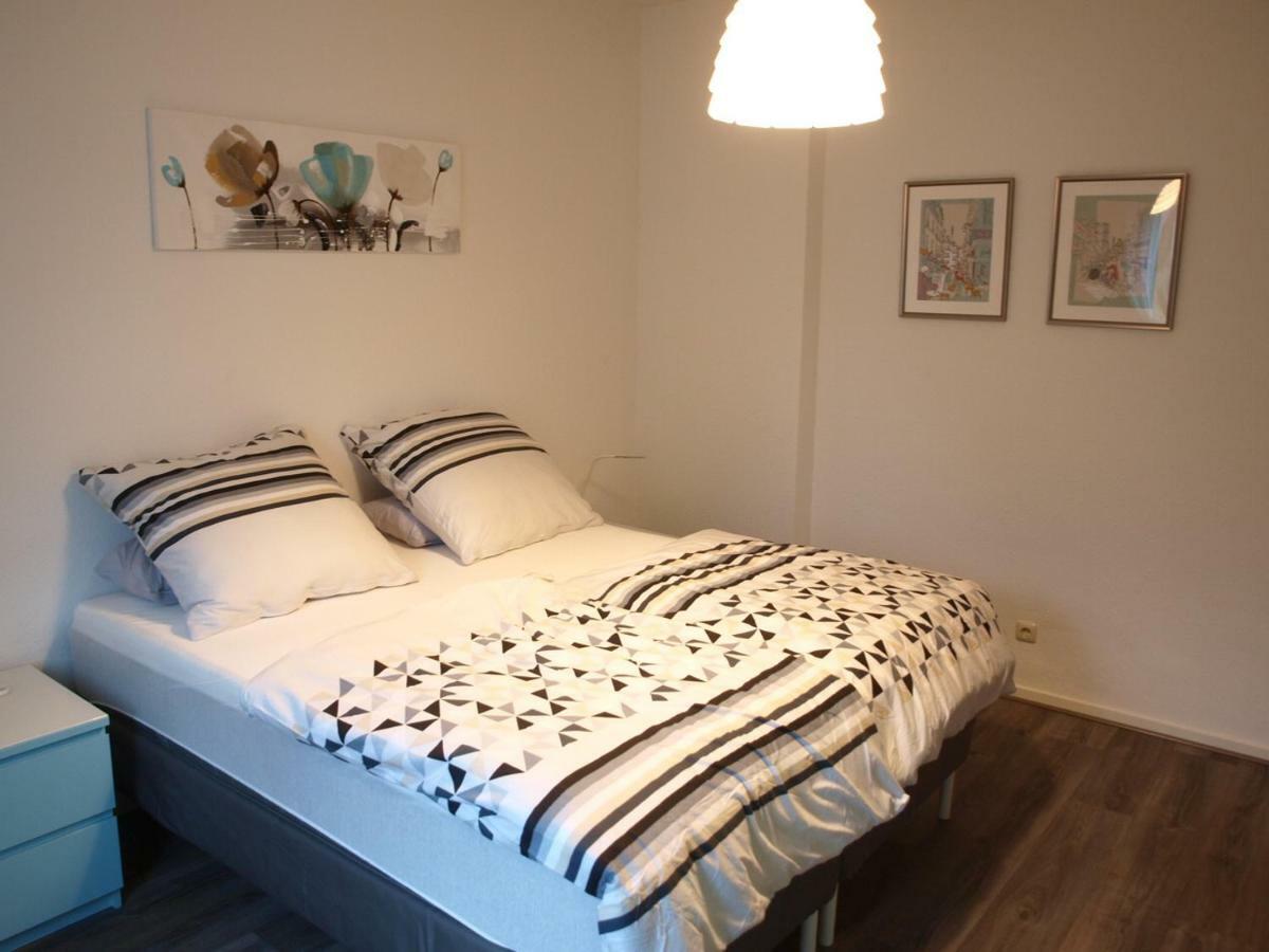 Appartment Grau Im Gruenen メンヒェングラートバッハ エクステリア 写真